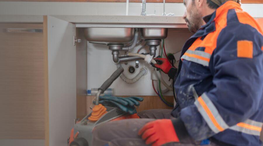 Professional slab leak plumber services in Deering, AK